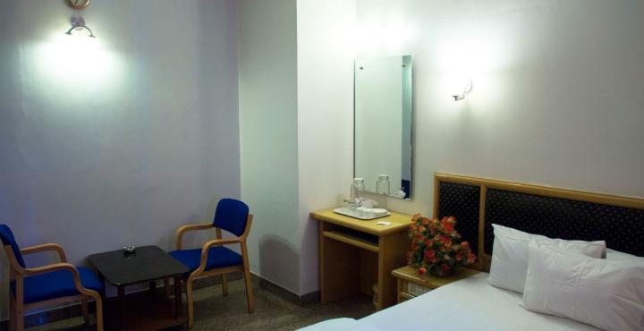 Oyo 539 Hotel Pearl Inn Bangalore Extérieur photo